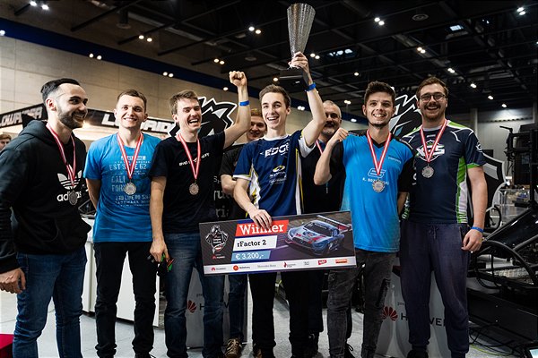 Kevin Siggy Rebernak von EDGE esports gewinnt A1 eSports League rFactor 2 Europameisterschaft