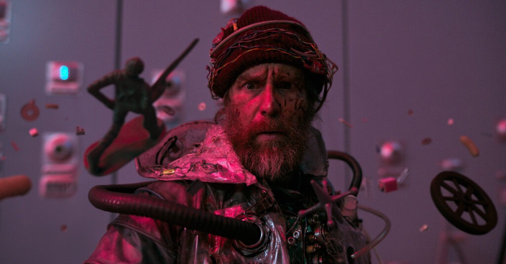 Erster Teaser zu Gore Verbinskis neuem Sci-Fi-Trip „Good Luck, Have Fun, Don’t Die“ veröffentlicht