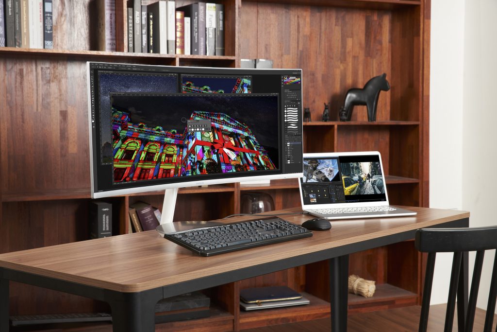 CES 2018: Samsung stellt QLED Curved Monitor CJ791 vor