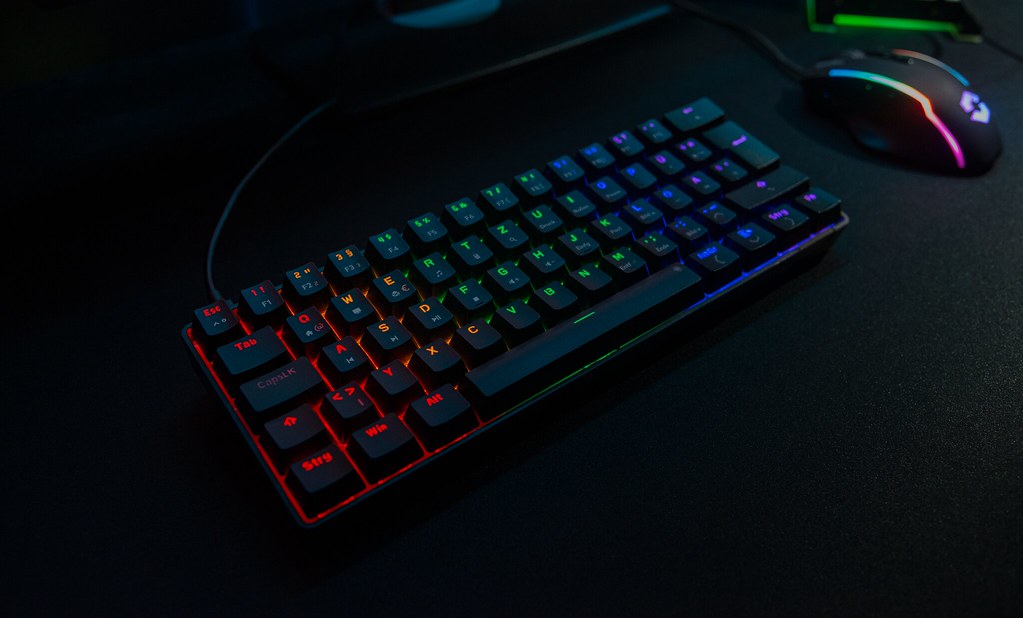 Speedlink präsentiert ATMOS RGB Gaming-Tastatur