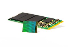Intel und Micron stellen neuen 3D NAND Flash Speicher vor
